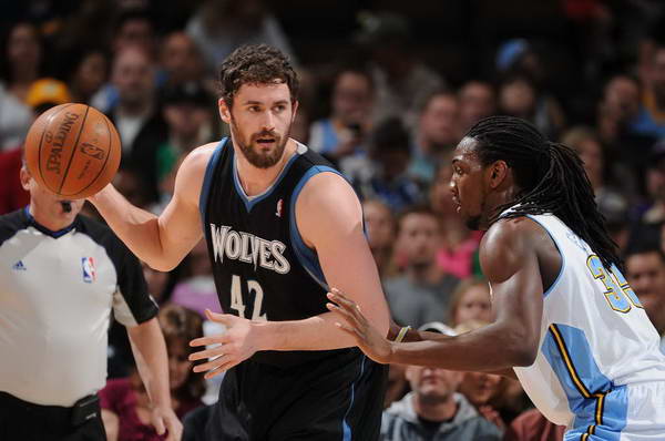 边路传中 边路传中